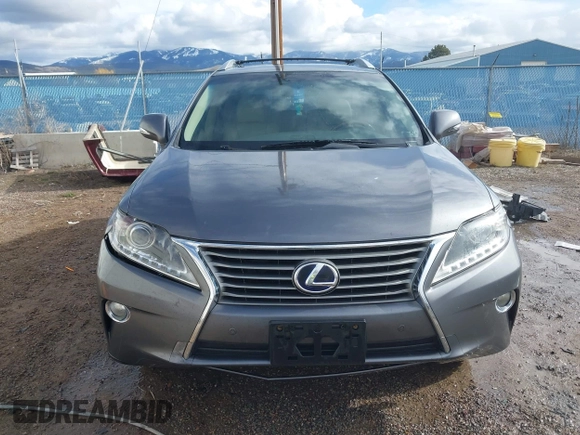 2013 Lexus RX 450h z VIN JTJBC1BAXD2051251, wystawiony jako IAAI lot #41746439 z przebiegiem 123 342 mil mil oraz . Historia ofert i sprzedaży dostępna na DreamBid. Obrazek 13.