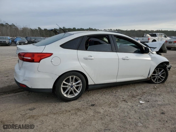 2015 Ford Focus SE with VIN 1FADP3F25FL301853, listed as a Copart auction lot 84502504 with 0 mi miles and Salvage Title. Bid and sale history available at carsss.com. Image 3.
