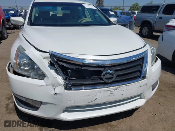 2013 Nissan Altima SV with VIN 1N4AL3APXDC102487, listed as a IAAI auction lot 42179813 with 120,218 mi miles and . Bid and sale history available at carsss.com. Image 6.