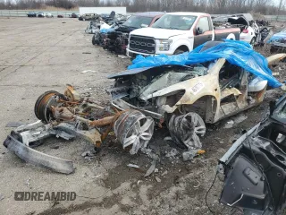 2021 Tesla Model 3 Performance z VIN 5YJ3E1EC1MF084196, wystawiony jako Copart lot #46787715 z przebiegiem Nie podano mil oraz Nie do naprawy • Non repairable. Historia ofert i sprzedaży dostępna na DreamBid. Obrazek 1.