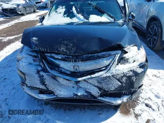 2013 Acura ILX with VIN 19VDE1F32DE015048, listed as a IAAI auction lot 41541956 with 92,403 mi miles. Bid and sale history available at carsss.com. Image 6.