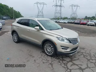 2017 Lincoln MKC Reserve with VIN 5LMCJ3D93HUL57805, listed as a IAAI auction lot 42425633 with 40,010 mi miles and . Bid and sale history available at DreamBid. Image 1.