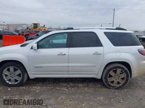 2016 GMC Acadia Denali z VIN 1GKKVTKDXGJ149164, wystawiony jako IAAI lot #41972627 z przebiegiem 158 397 mil mil oraz . Historia ofert i sprzedaży dostępna na DreamBid. Obrazek 14.