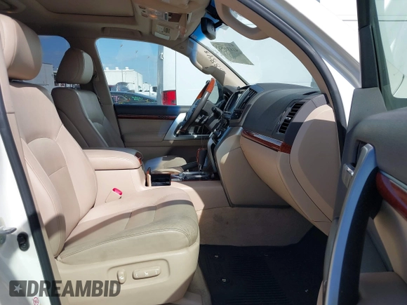 2013 Toyota Land Cruiser with VIN JTMHY7AJ0D4013762, listed as a IAAI auction lot 41833955 with 154,801 mi miles. Bid and sale history available at carsss.com. Image 5.