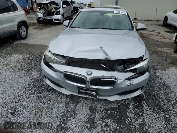 2015 BMW 3 Series 328i z VIN WBA3A5C52FF606921, wystawiony jako Copart lot #52021665 z przebiegiem 115 923 mil mil oraz Szkoda całkowita • Salvage title. Historia ofert i sprzedaży dostępna na DreamBid. Obrazek 13.