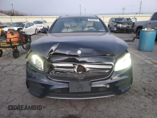 2017 Mercedes-Benz E-Class E 400 Luxury with VIN WDDZH6GB4HA197826, listed as a Copart auction lot 82554174 with 92,824 mi miles and Salvage Title. Bid and sale history available at carsss.com. Image 5.