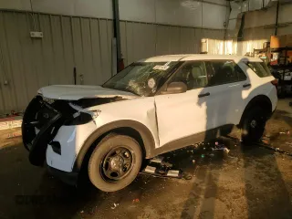 2024 Ford Police Interceptor Utility z VIN 1FM5K8AB3RGA00251, wystawiony jako Copart lot #87021424 z przebiegiem Nie podano mil oraz Szkody całkowita. Historia ofert i sprzedaży dostępna na DreamBid. Obrazek 1.