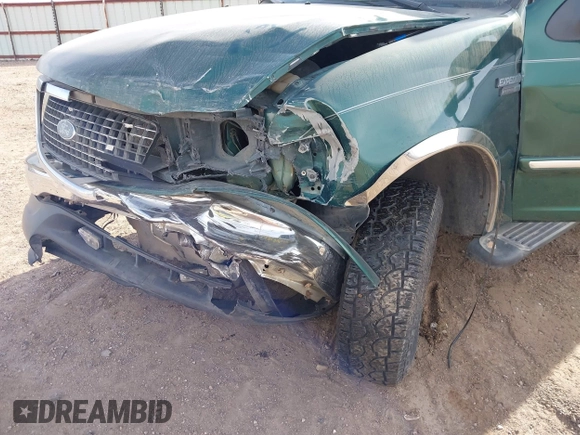 2000 Ford Expedition XLT with VIN 1FMPU16L9YLA38925, listed as a IAAI auction lot 41070582 with Not Provided miles and . Bid and sale history available at DreamBid. Image 6.