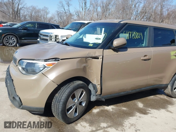 2016 Kia Soul with VIN KNDJN2A26G7331748, listed as a IAAI auction lot 41720004 with 59,674 mi miles. Bid and sale history available at carsss.com. Image 6.
