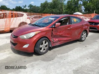 2013 Hyundai Elantra GLS z VIN KMHDH4AE6DU662705, wystawiony jako Copart lot #58132375 z przebiegiem 153 546 mil mil oraz Szkoda całkowita • Salvage title. Historia ofert i sprzedaży dostępna na DreamBid. Obrazek 1.