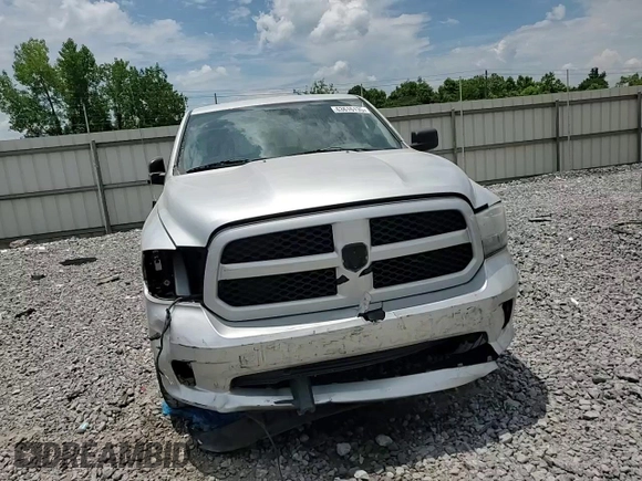 2015 Ram 1500 Express z VIN 1C6RR6FT1FS620104, wystawiony jako Copart lot #63616135 z przebiegiem 123 537 mil mil oraz Szkoda całkowita • Salvage title. Historia ofert i sprzedaży dostępna na DreamBid. Obrazek 13.
