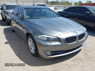 2012 BMW 5 Series 528i with VIN WBAXG5C50CDX06006, listed as a IAAI auction lot 41862588 with 159,221 mi miles. Bid and sale history available at carsss.com. Image 1.