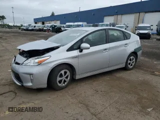 2015 Toyota Prius Four with VIN JTDKN3DU8F0444177, listed as a Copart auction lot 63424365 with 129,006 mi miles and Clean title. Bid and sale history available at DreamBid. Image 1.