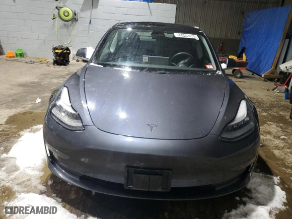 2019 Tesla Model 3 Long Range with VIN 5YJ3E1EB4KF520690, listed as a Copart auction lot 44522635 with 79,986 mi miles and Salvage Title. Bid and sale history available at carsss.com. Image 5.