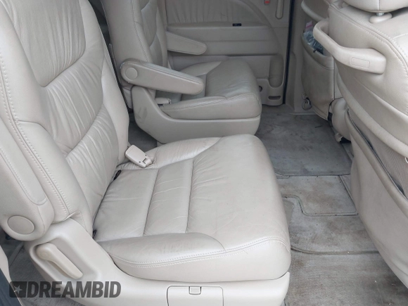 2007 Honda Odyssey EX-L with VIN 5FNRL38607B403903, listed as a IAAI auction lot 42074718 with 148,816 mi miles. Bid and sale history available at carsss.com. Image 8.