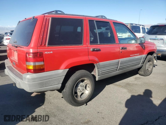 1997 Jeep Grand Cherokee Laredo with VIN 1J4GZ58S1VC760400, listed as a Copart auction lot 43932815 with 108,112 mi miles and Salvage Title. Bid and sale history available at carsss.com. Image 3.