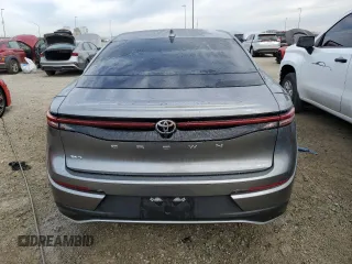 2023 Toyota Crown XLE z VIN JTDAAAAF7P3002461, wystawiony jako Copart lot #40628174 z przebiegiem Nie podano mil oraz . Historia ofert i sprzedaży dostępna na DreamBid. Obrazek 6.