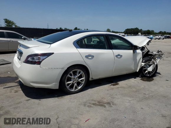 2013 Nissan Maxima SV z VIN 1N4AA5AP0DC820096, wystawiony jako Copart lot #56989385 z przebiegiem 137 982 mil mil oraz Szkoda całkowita • Salvage title. Historia ofert i sprzedaży dostępna na DreamBid. Obrazek 3.