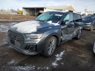 2024 Audi Q5 S line Prestige with VIN WA1F2AFY8R2069618, listed as a Copart auction lot 87875475 with 0 mi miles and Salvage Title. Bid and sale history available at carsss.com. Image 1.