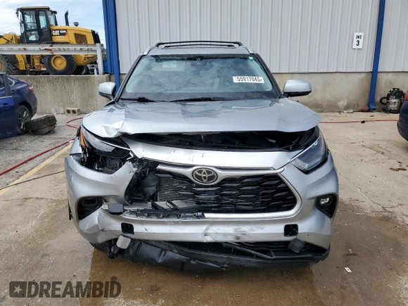 2023 Toyota Highlander L with VIN 5TDKDRBH5PS022426, listed as a Copart auction lot 55917045 with 82,610 mi miles and Salvage title. Bid and sale history available at DreamBid. Image 5.