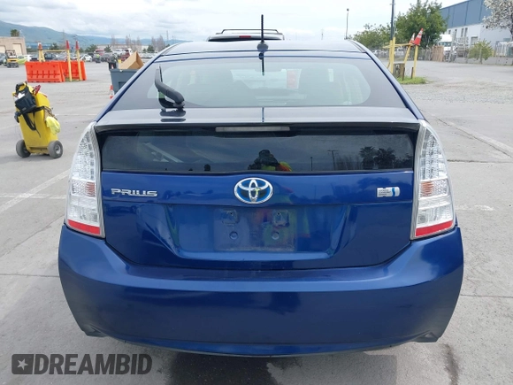 2011 Toyota Prius I z VIN JTDKN3DU6B0267820, wystawiony jako IAAI lot #41980110 z przebiegiem 136 729 mil mil oraz . Historia ofert i sprzedaży dostępna na DreamBid. Obrazek 16.