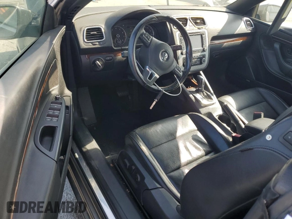 2012 Volkswagen Eos Executive with VIN WVWFW7AH4CV006428, listed as a Copart auction lot 61144685 with 101,514 mi miles and Salvage title. Bid and sale history available at DreamBid. Image 8.