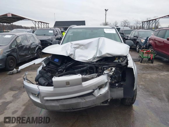 2004 Saturn VUE V6 z VIN 5GZCZ53434S871823, wystawiony jako IAAI lot #41140283 z przebiegiem 104 965 mil mil oraz . Historia ofert i sprzedaży dostępna na DreamBid. Obrazek 13.