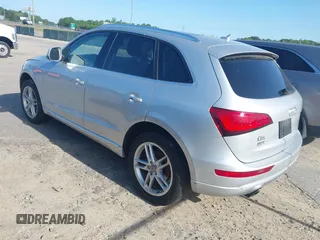 2013 Audi Q5 Premium Plus with VIN WA1LFAFP5DA072117, listed as a IAAI auction lot 42143286 with 235,199 mi miles. Bid and sale history available at carsss.com. Image 3.