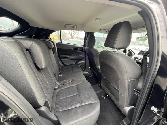 2018 Mitsubishi Eclipse Cross LE with VIN JA4AT4AA3JZ047878, listed as a Copart auction lot 49190515 with NaN miles and Clean Title. Bid and sale history available at carsss.com. Image 6.