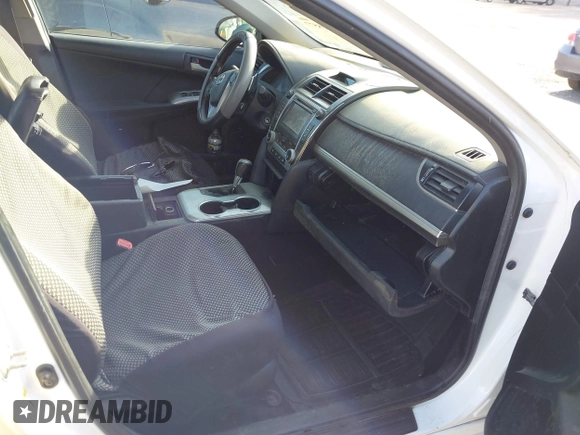2012 Toyota Camry L with VIN 4T1BF1FK5CU533363, listed as a IAAI auction lot 42128577 with 1 mi miles. Bid and sale history available at carsss.com. Image 5.