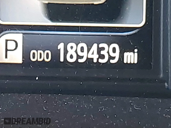2016 Toyota Sienna XLE with VIN 5TDYK3DC7GS691618, listed as a IAAI auction lot 42496181 with 189,439 mi miles and . Bid and sale history available at DreamBid. Image 16.