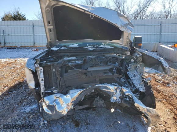 2018 Chevrolet Silverado 1500 LT with VIN 3GCUKREC4JG298407, listed as a Copart auction lot 89132105 with 0 mi miles and Salvage Title. Bid and sale history available at carsss.com. Image 5.