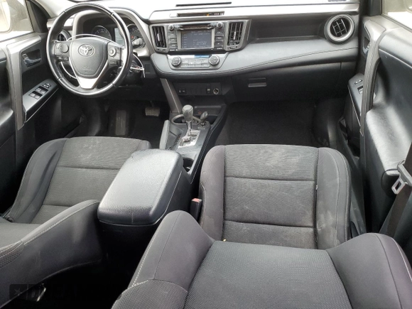 2017 Toyota RAV4 XLE with VIN JTMWFREV7HD098014, listed as a Copart auction lot 53913395 with 131,933 mi miles and Salvage Title. Bid and sale history available at DreamBid. Image 8.
