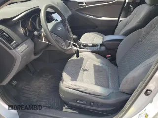 2013 Hyundai Sonata GLS z VIN 5NPEB4AC4DH625803, wystawiony jako Copart lot #56882875 z przebiegiem 96 740 mil mil oraz Nie do naprawy • Non repairable. Historia ofert i sprzedaży dostępna na DreamBid. Obrazek 7.