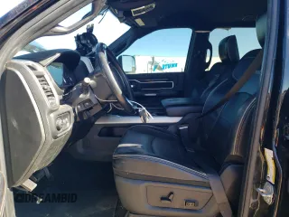 2019 Ram 2500 Laramie with VIN 3C6UR5FL4KG516714, listed as a Copart auction lot 43014085 with 122,999 mi miles and Salvage Title. Bid and sale history available at carsss.com. Image 7.