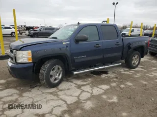 2010 Chevrolet Silverado 1500 1HY with VIN 3GCXKUEJ0AG131282, listed as a Copart auction lot 49652055 with 209,901 mi miles and Salvage Title. Bid and sale history available at DreamBid. Image 1.