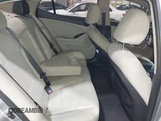 2015 Kia Optima LX с VIN 5XXGM4A74FG355766, выставлен на аукционе IAAI как лот 42343497 с пробегом 155 482 миль миль и . История ставок и продаж доступна на DreamBid. Изображение 8.
