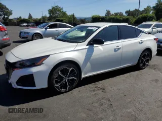 2023 Nissan Altima SR z VIN 1N4BL4CV2PN422109, wystawiony jako Copart lot #55993115 z przebiegiem 40 480 mil mil oraz Szkoda całkowita • Salvage title. Historia ofert i sprzedaży dostępna na DreamBid. Obrazek 1.