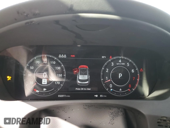 2020 Jaguar F-Pace 25t Checkered Flag Edition with VIN SADCP2FXXLA618597, listed as a Copart auction lot 43703065 with 32,011 mi miles and Salvage title. Bid and sale history available at DreamBid. Image 9.