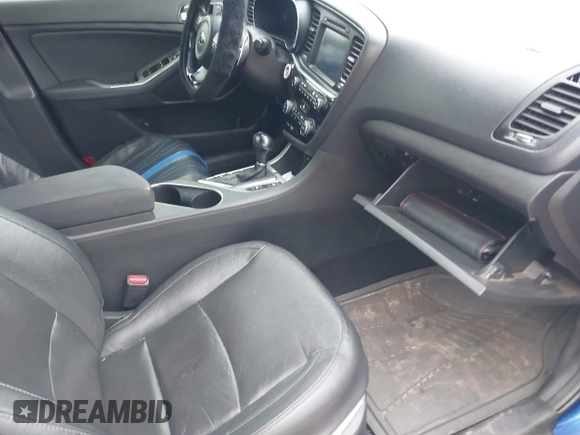 2015 Kia Optima SX Turbo with VIN 5XXGR4A62FG370758, listed as a IAAI auction lot 41631878 with 161,548 mi miles. Bid and sale history available at carsss.com. Image 5.