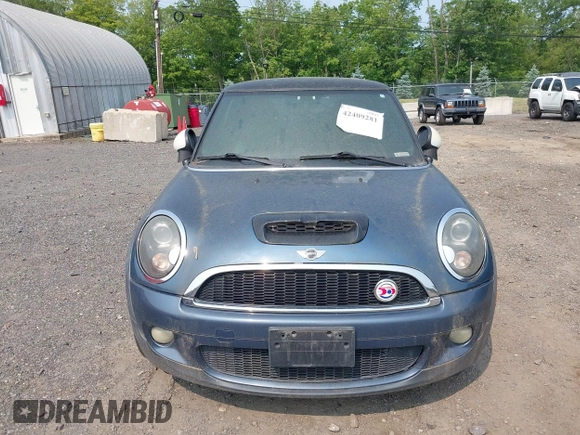2010 MINI Hardtop S with VIN WMWMF7C54ATZ74321, listed as a IAAI auction lot 42409281 with 193,547 mi miles and . Bid and sale history available at DreamBid. Image 6.