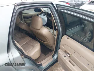 2005 Mercury Grand Marquis LS Premium z VIN 2MEHM75W45X662040, wystawiony jako IAAI lot #41697234 z przebiegiem 214 410 mil mil oraz . Historia ofert i sprzedaży dostępna na DreamBid. Obrazek 8.