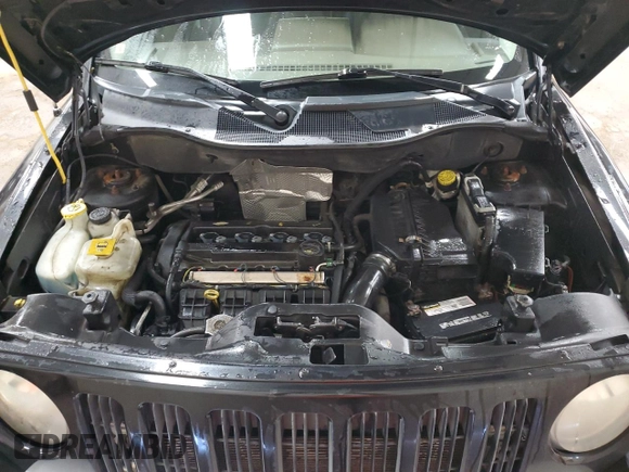 2008 Jeep Patriot Limited with VIN 1J8FT48WX8D574314, listed as a Copart auction lot 68999134 with 161,310 mi miles and Clean Title. Bid and sale history available at DreamBid. Image 12.