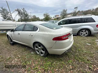 2009 Jaguar XF with VIN SAJWA07C491R36719, listed as a Copart auction lot 89379805 with 101,949 mi miles and Clean Title. Bid and sale history available at DreamBid. Image 3.