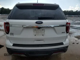 2019 Ford Explorer XLT z VIN 1FM5K8D83KGA63565, wystawiony jako Copart lot #59704295 z przebiegiem 90 470 mil mil oraz Czysty tytuł • Clean title. Historia ofert i sprzedaży dostępna na DreamBid. Obrazek 6.