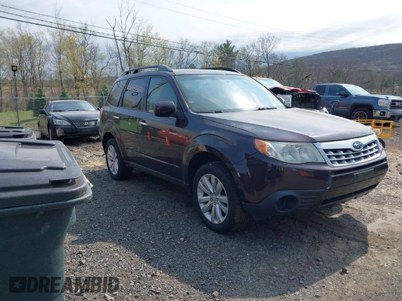 2013 Subaru Forester 2.5X Premium with VIN JF2SHADC0DH418224, listed as a IAAI auction lot 42080009 with 119,435 mi miles. Bid and sale history available at carsss.com. Image 1.