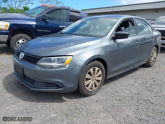 2014 Volkswagen Jetta Sedan S with VIN 3VW2K7AJ0EM233946, listed as a IAAI auction lot 41614270 with 116,082 mi miles. Bid and sale history available at carsss.com. Image 20.