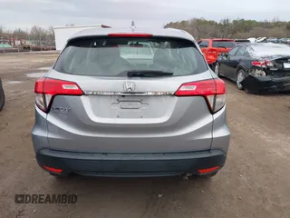 2021 Honda HR-V LX with VIN 3CZRU5H37MM703180, listed as a IAAI auction lot 41737591 with 34,190 mi miles. Bid and sale history available at carsss.com. Image 16.