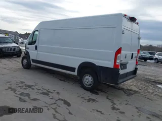 2020 Ram ProMaster Cargo with VIN 3C6TRVDG6LE119973, listed as a IAAI auction lot 41696088 with 116,562 mi miles and . Bid and sale history available at carsss.com. Image 3.