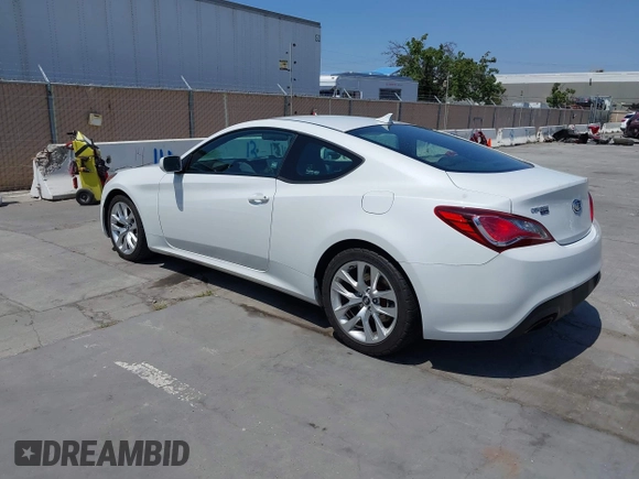 2013 Hyundai Genesis Coupe 2.0T with VIN KMHHT6KD7DU088682, listed as a IAAI auction lot 42421998 with 87,398 mi miles and . Bid and sale history available at DreamBid. Image 3.